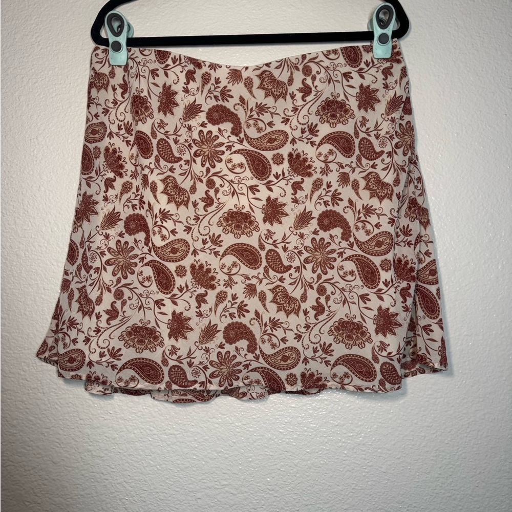 Dynamite Cream Mini Skirt with Rust Paisley Print